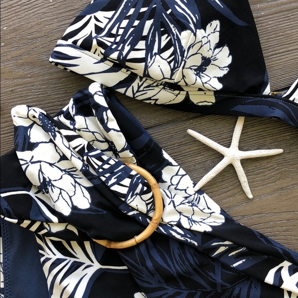 🌴🌼RIP CURL- HACRENDA HIGH WAISTED BIKINI SET🌼🌴 - Picture 7 of 10